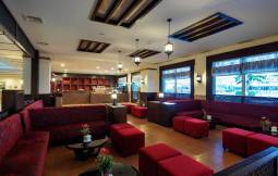 CRYSTAL ADMIRAL AQUA COLLECTION Lobby